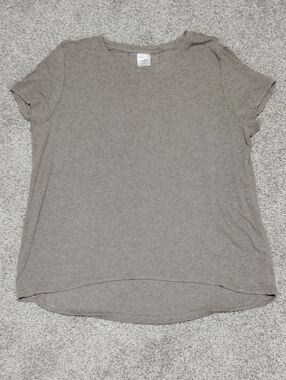 Athleta Taupe Crewneck Short Sleeve Tee